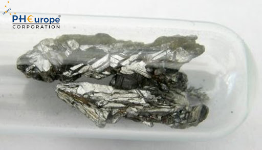 Asen là nguyên tố màu bạc, thường có trong lớp trầm tích của vỏ trái đất(ảnh internet)